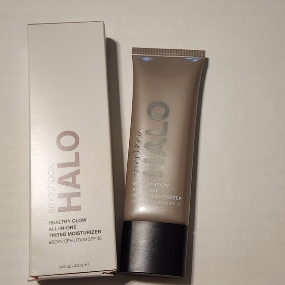 Smashbox Halo Healthy Glow All-In-One Tinted Moisturizer FAIR  SPF 25 w… - Picture 1 of 6